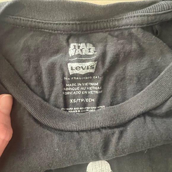 Star Wars Levi’s shirts - Picture 3 of 4